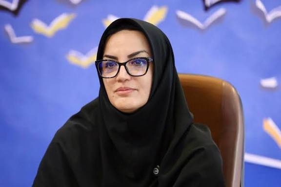 تجلیل از دکتر میرمجلسی، واقف ۳۰ هزار جلد کتاب به کتابخانه مرکزی رشت