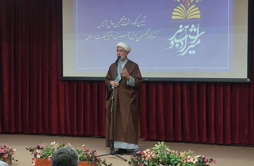 لزوم توجه ویژه به توسعه پاتوقهای کتاب، نویسندگی و داستان