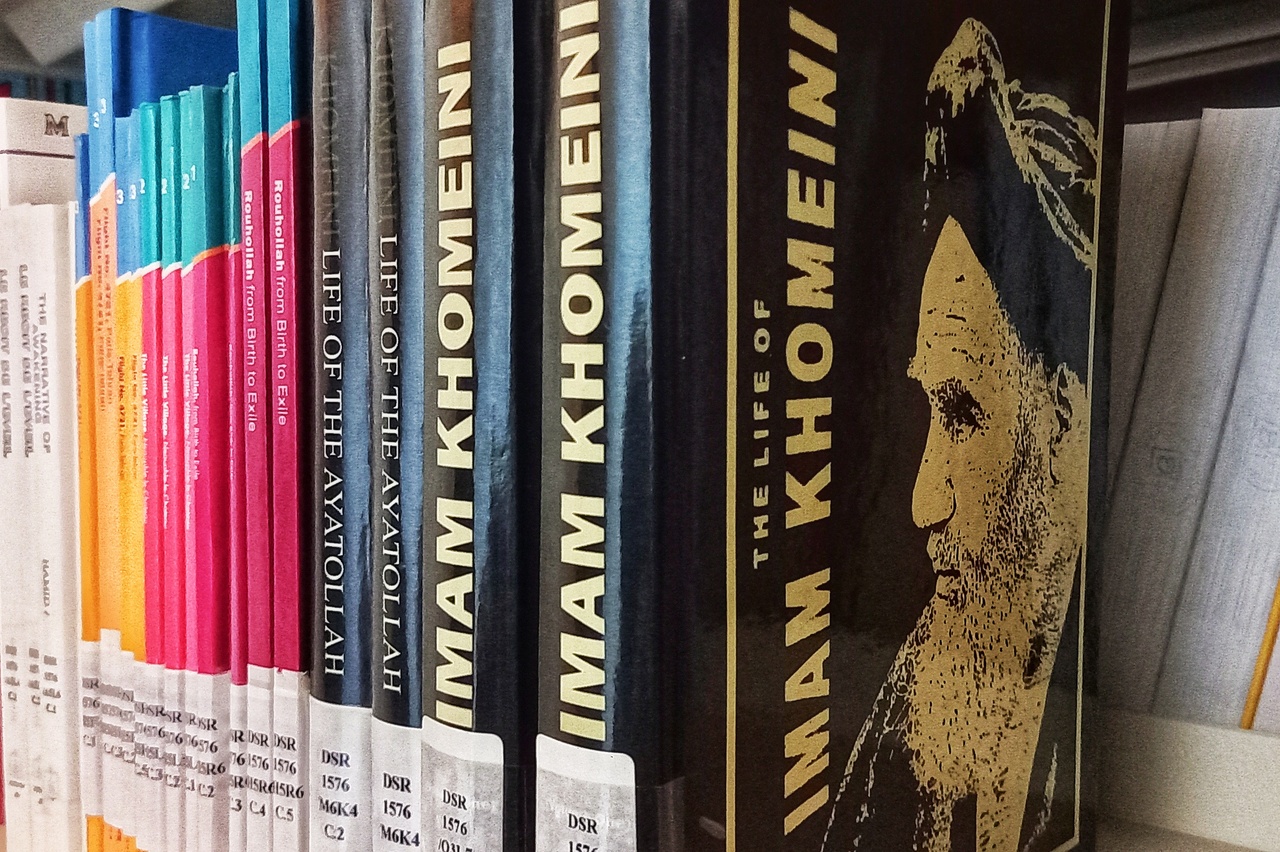 هزارتوی تاریخ ایران در قفسه‌های کتاب