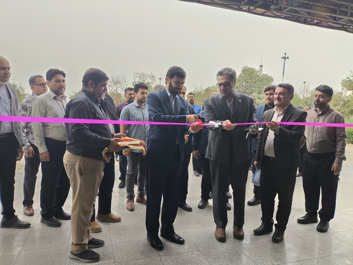 نمایشگاه کتاب با ۵ هزار عنوان در کتابخانه مرکزی خوزستان گشایش یافت