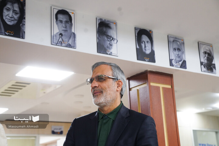 بازدید حسین جابری انصاری از ایبنا