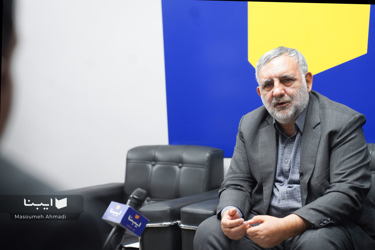 دیدار فعالان چاپ و نشر با وزیر فرهنگ/هفته کتاب؛ جشن فرهنگی حول محور کتاب