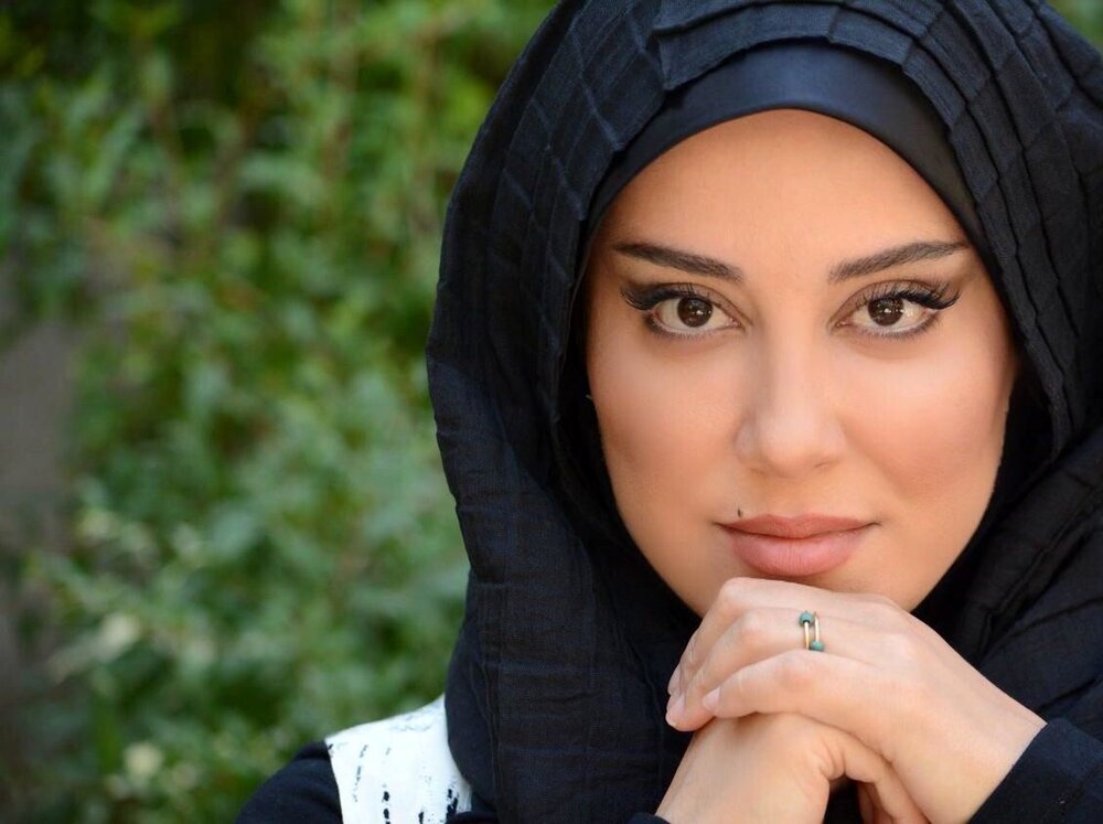 آشا محرابی با سردبیری «عالیجناب» روایت تازهای را به آنتن رادیو نمایش میآورد