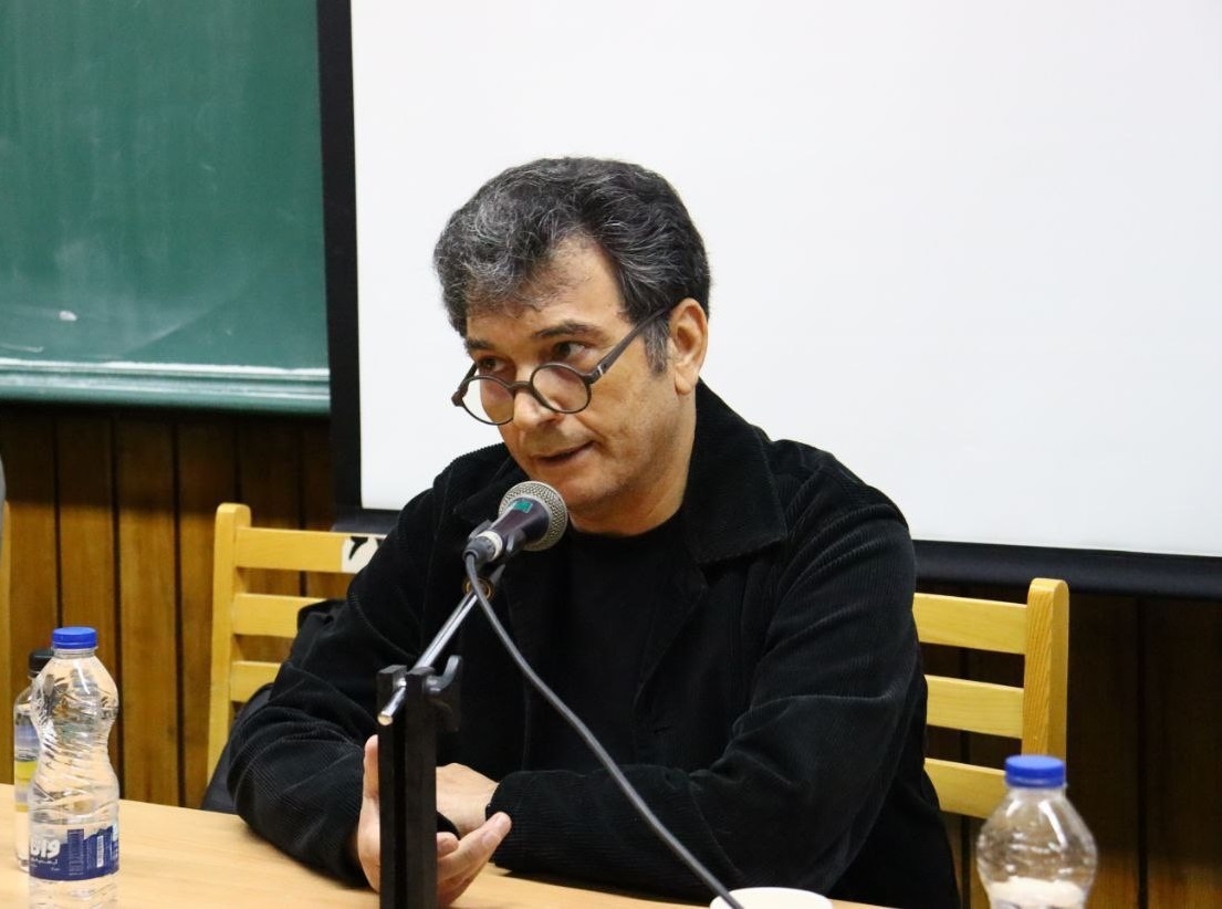 میهن مُلک نیست، میهن معشوق است