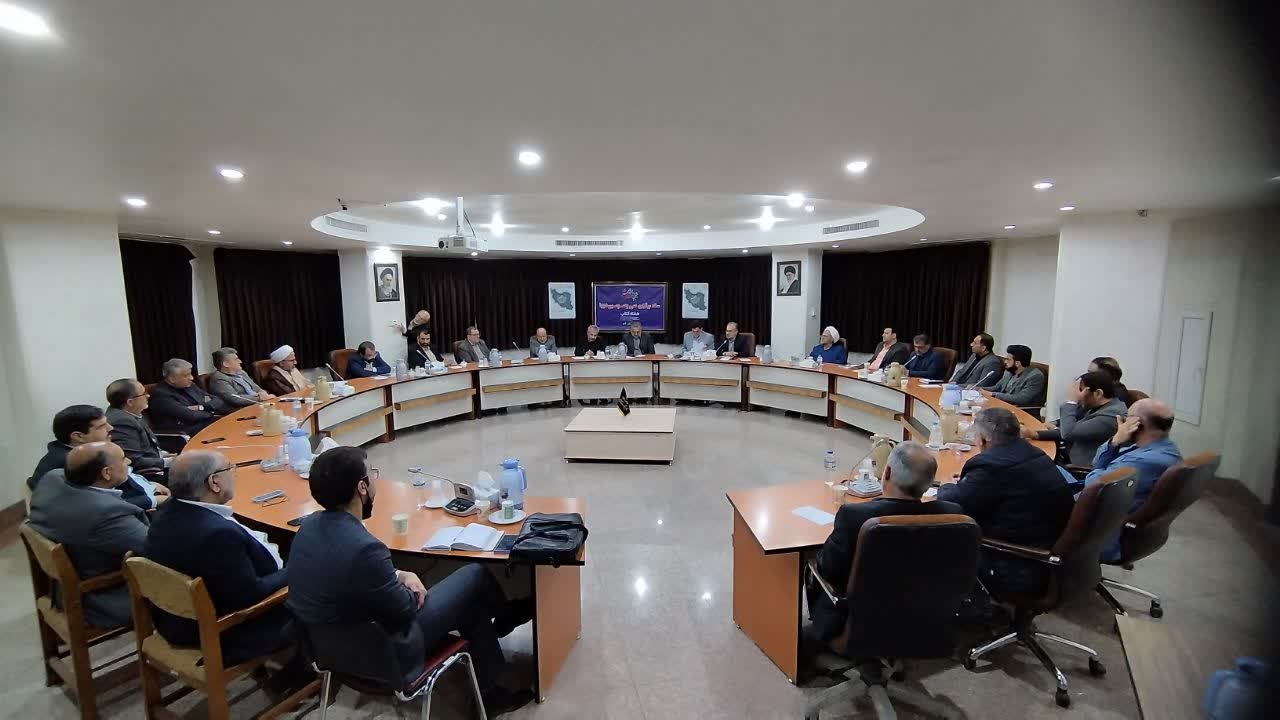 باید به فکر اقتصاد حوزه کتاب باشیم / اختصاص یارانه ویژه برای نمایشگاه کتاب قم