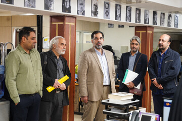 بازدید رئیس کتابخانه، موزه و مرکز اسناد مجلس شورای اسلامی از ایبنا