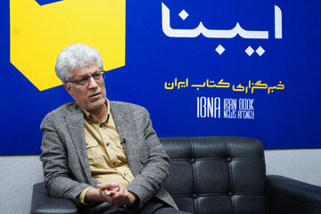 فردوسی، سعدی و بیهقی برای من ادبیات معاصرند/مینوی و هدایت از دوستان نزدیک بودند