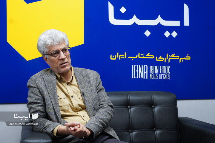 فردوسی، سعدی و بیهقی برای من ادبیات معاصرند/مینوی و هدایت از دوستان نزدیک بودند