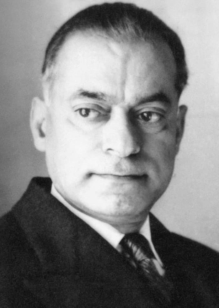 یک ایرانی اصیل و وطن‌دوست