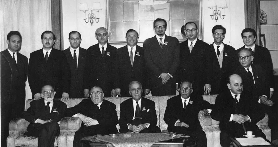 یک ایرانی اصیل و وطن‌دوست