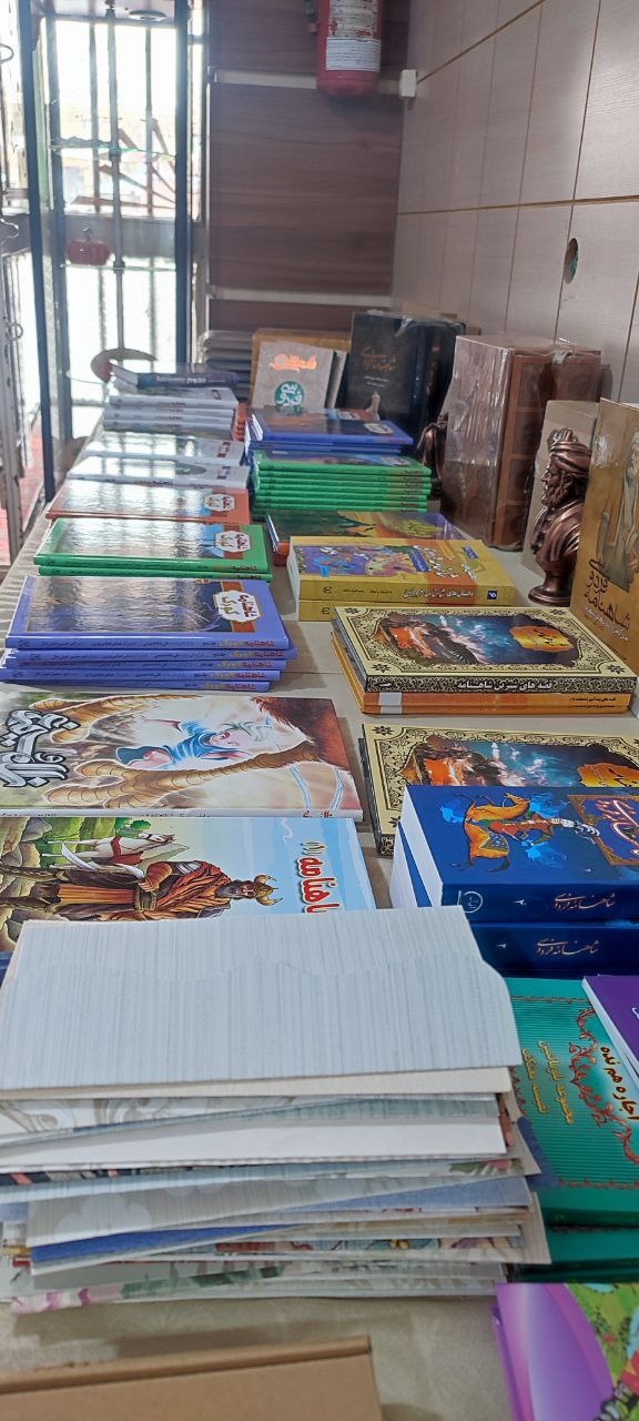 «جشنواره کتاب و زندگی» در مشهد آغاز به کار کرد