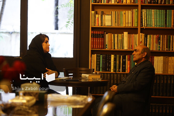 اینجا حدیث عاشقیست ...