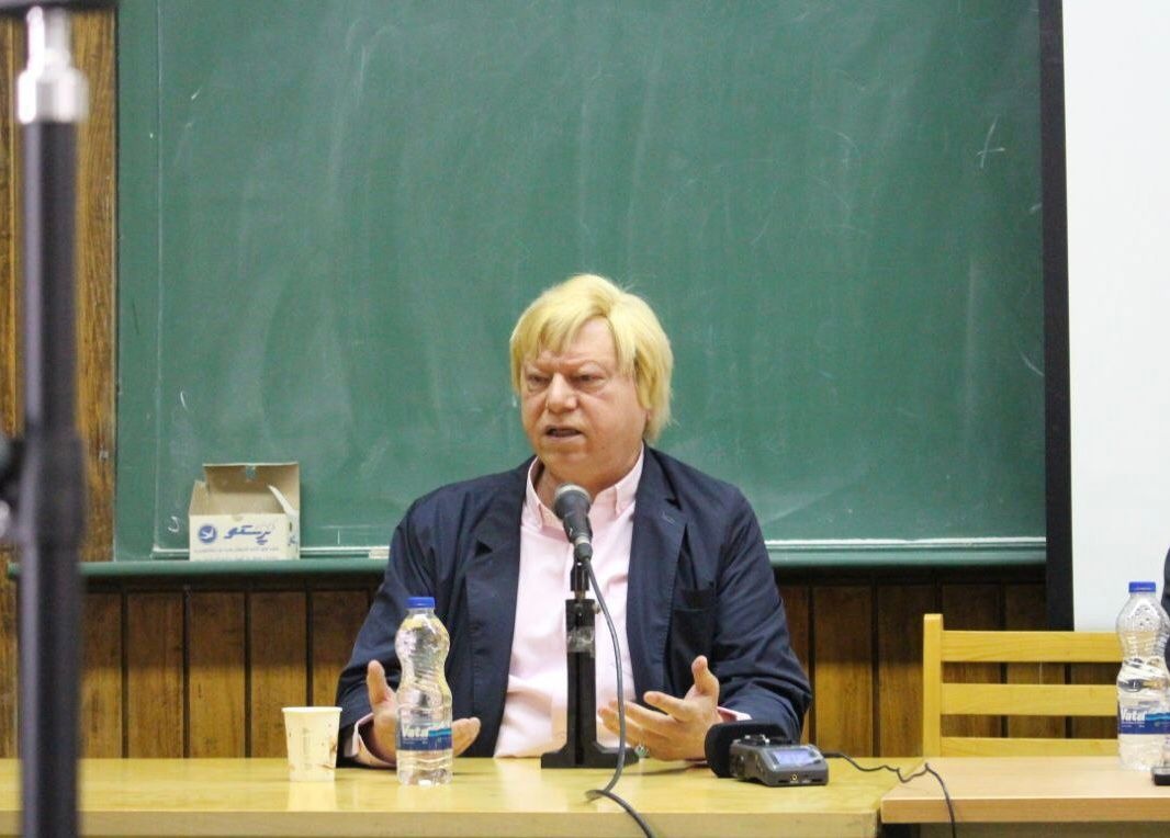 ایران را چرا و چگونه باید دوست داشت؟