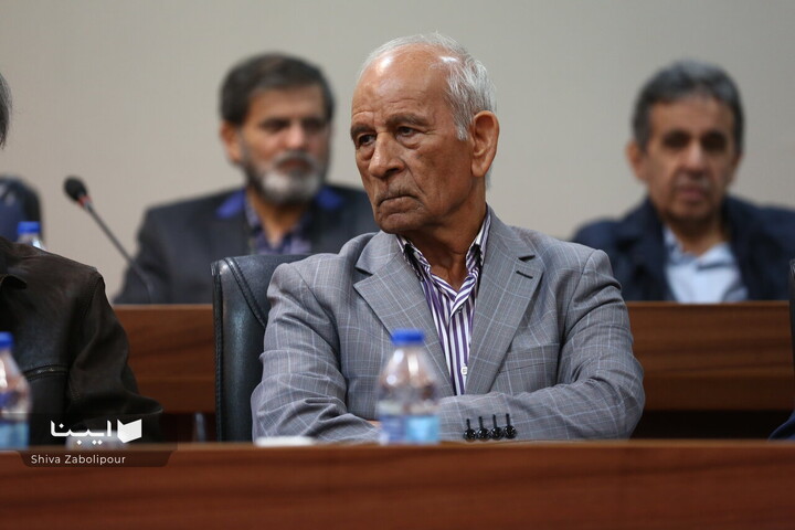 دیدار شاعران و نویسندگان با وزیر فرهنگ و ارشاد اسلامی