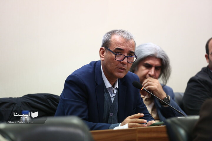 دیدار شاعران و نویسندگان با وزیر فرهنگ و ارشاد اسلامی