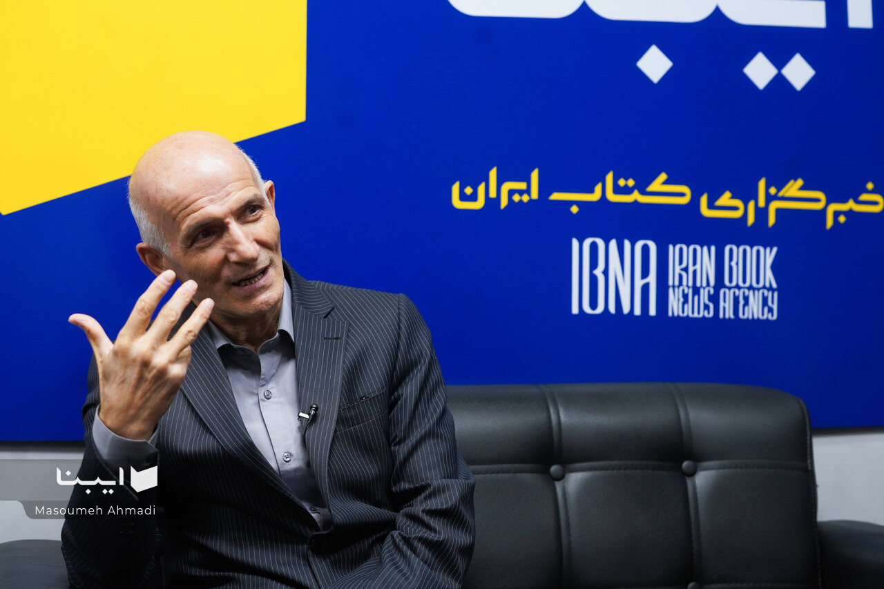 شایگان هر سه پارادایم سنتگرایی، تجددگرایی و پساتجددگرایی را زیسته است