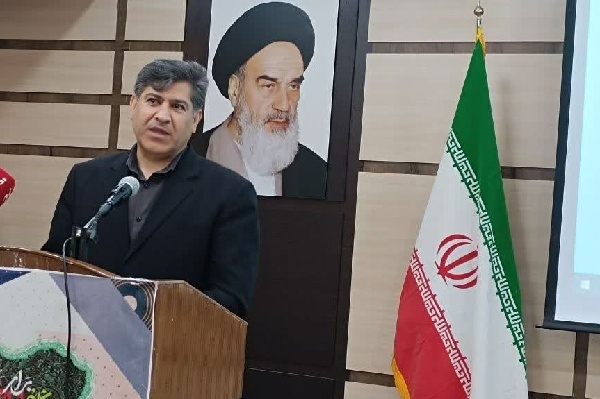 راه‌حل ریشه‌ای برای کاهش معضلات اجتماعی، کتاب و کتابخوانی است