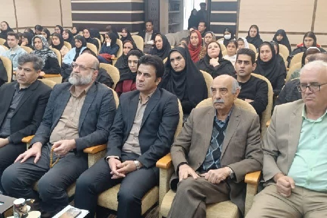 راه‌حل ریشه‌ای برای کاهش معضلات اجتماعی، کتاب و کتابخوانی است