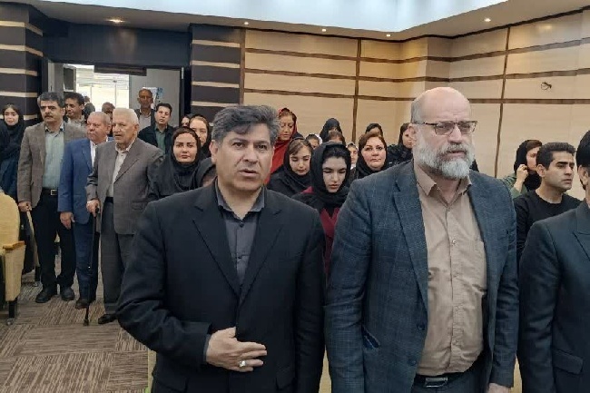 راه‌حل ریشه‌ای برای کاهش معضلات اجتماعی، کتاب و کتابخوانی است