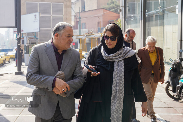 کتابگردی در شهر با احمد مسجد‌جامعی