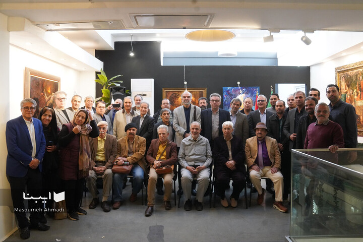 کتابگردی در شهر با احمد مسجد‌جامعی