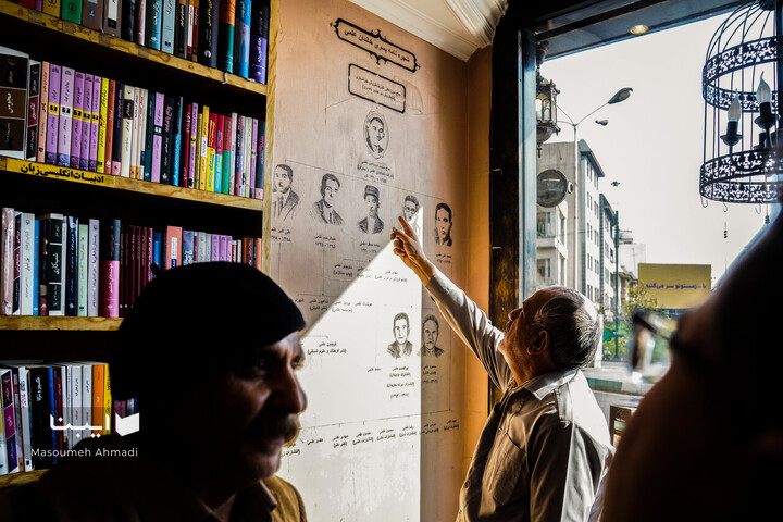 کتابگردی در شهر با احمد مسجدجامعی