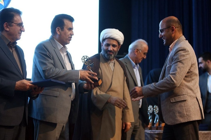 نویسنده و مترجم جوان خراسانی در میان هزار اثر عنوان برگزیده کشور را کسب کرد