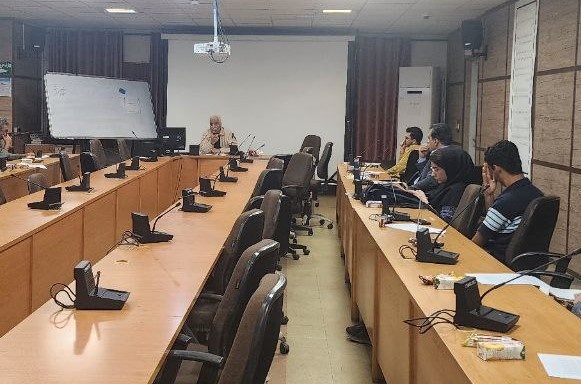 سفری به دنیای کتاب‌ها در کانون کتاب دانشگاه علوم پزشکی شیراز