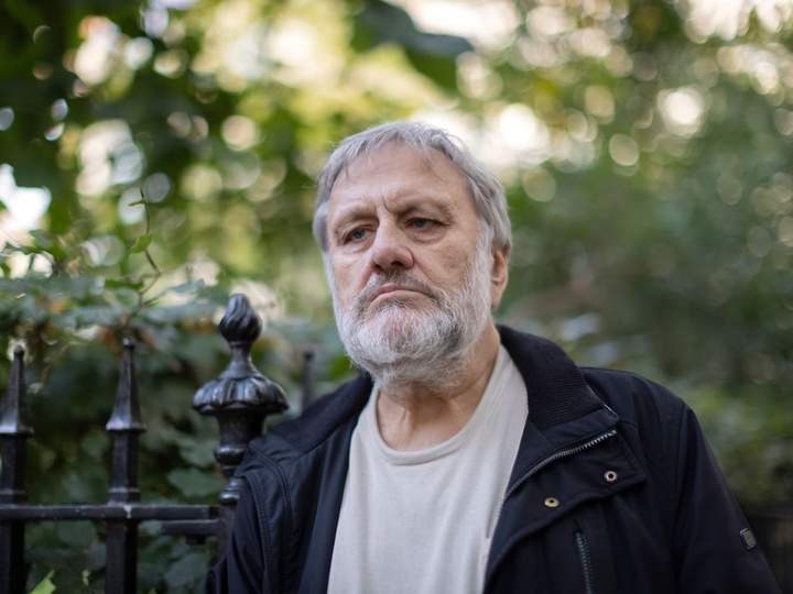 فلسفه؛ آخرین سپر دفاعی ما برای حفظ انسانیت