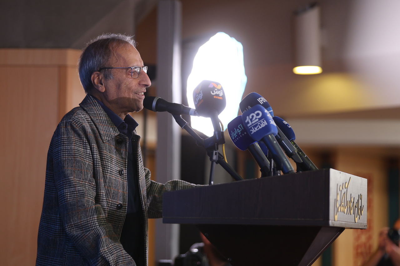 ایران باید روی ریل توسعه پایدار قرار بگیرد