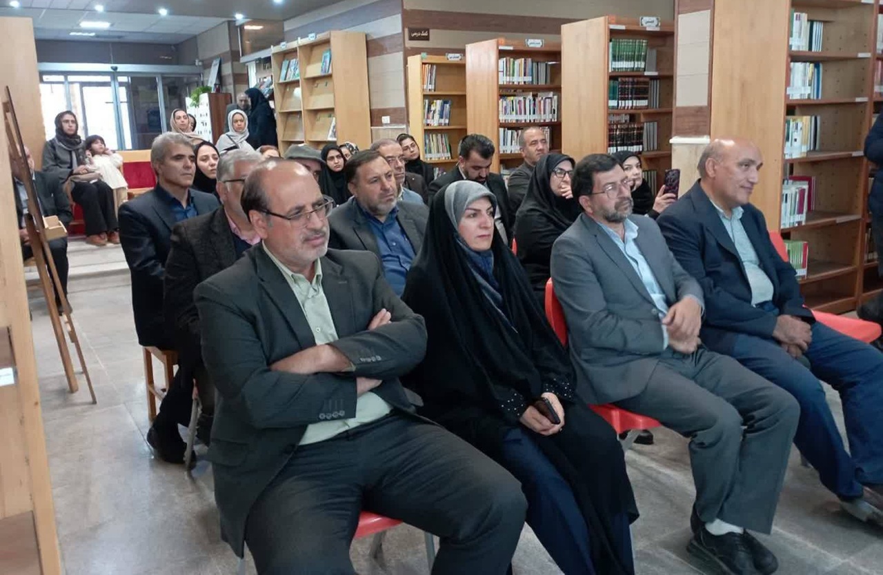 کتاب «معرفی گیاهان روستایی سنگک و ییلاقات پیرامونی » رونمایی شد