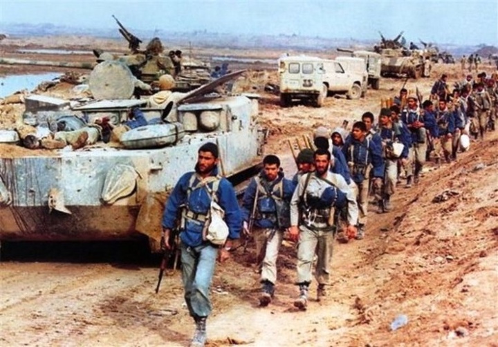 خاطراتی فراوان اما ناپخته؛ خلأ نظریه و نقد در ادبیات دفاع مقدس