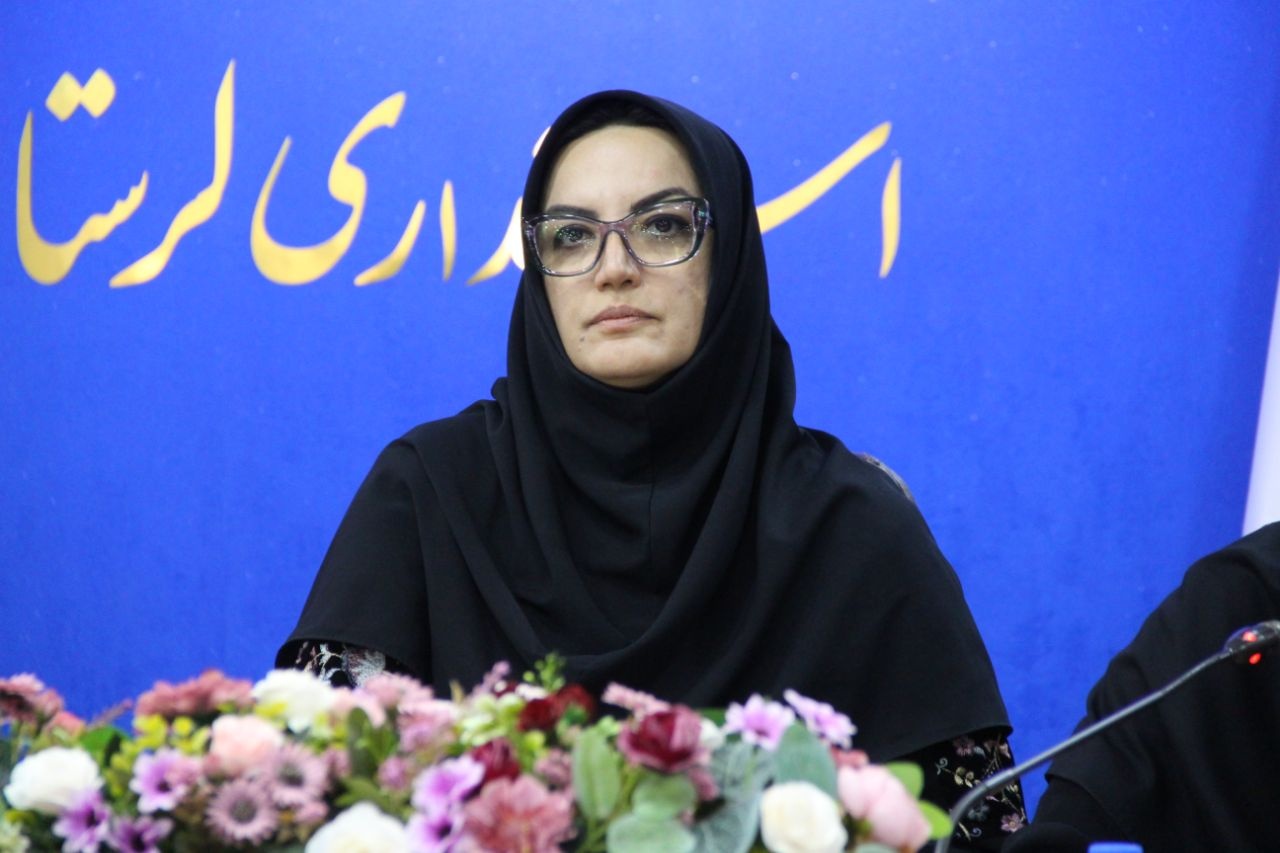 زنگ کتابخوانی در مدارس فعال می‌شود/ لرستان نیازمند توسعه کتابخانه‌های سیار