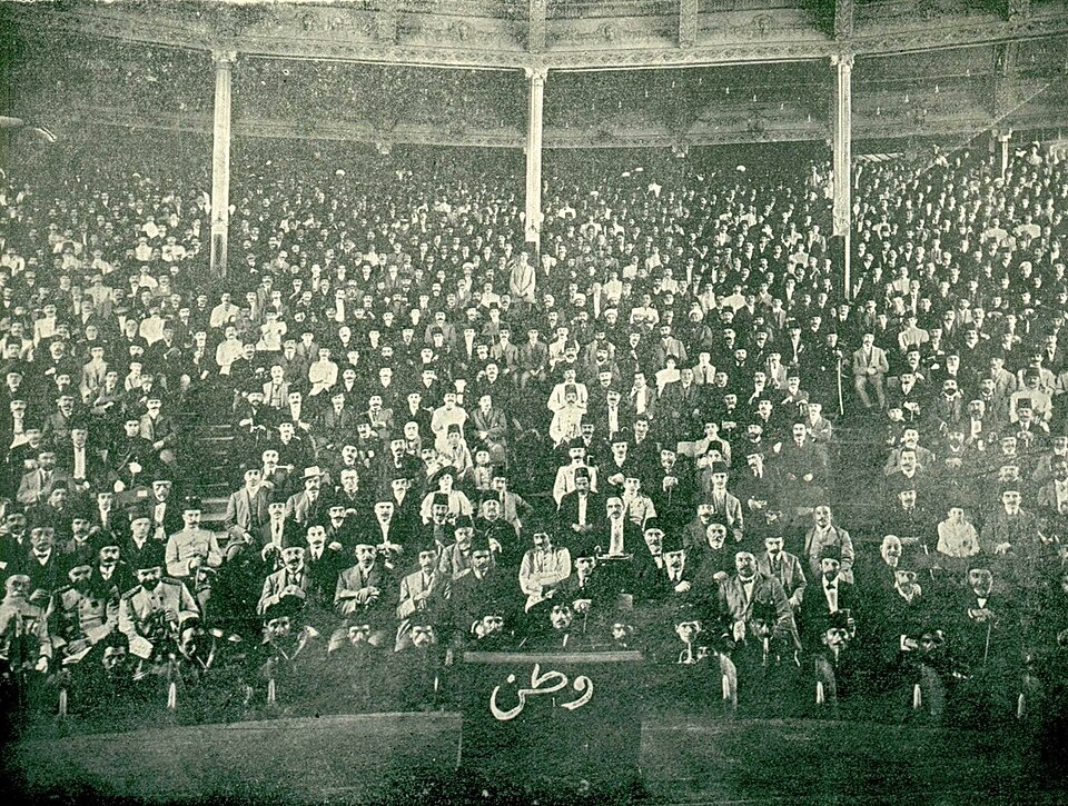 وقتی وطن از خانه به کشور تغییر معنا می‌دهد