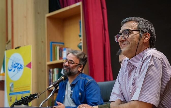 خشکسالی، باورهای قدیمی و روایت معلم؛ نقد رمان «سنگ اقبال» در کرج