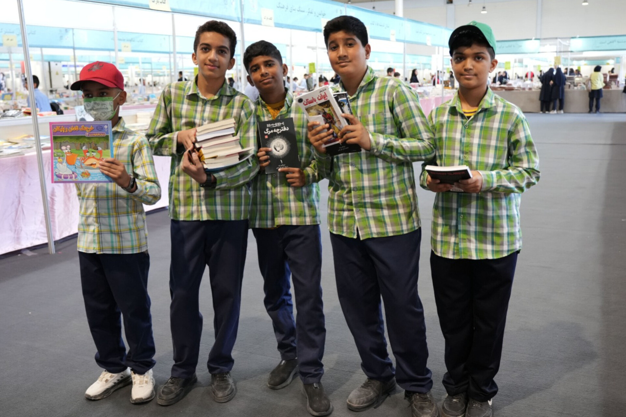 نمایشگاه‌های کتاب، جایگاه کیش را به عنوان منطقه نمونه فرهنگی تثبیت می‌کند