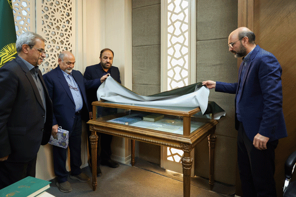 دست‌نوشته‌های مرحوم میرزا مهدی ولایی، فهرست‌نویس برجسته رونمایی شد