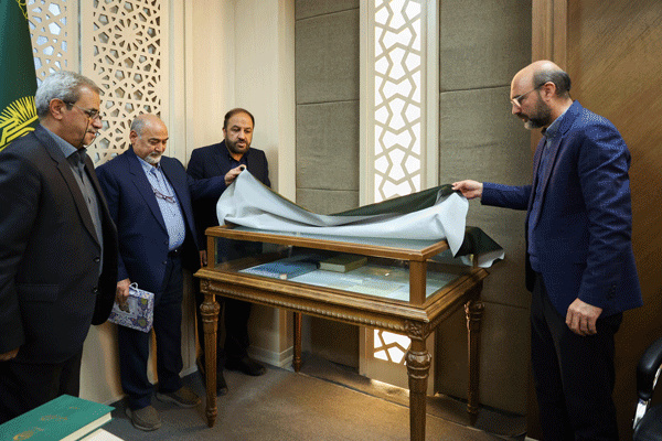 دست‌نوشته‌های مرحوم میرزا مهدی ولایی، فهرست‌نویس برجسته رونمایی شد