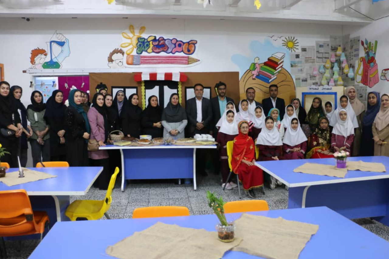 باشگاه کتابخوانی «دُختِ آفتو» در بندرعباس آغاز به کار کرد