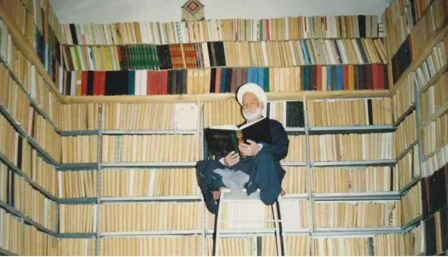 غرق در کتاب