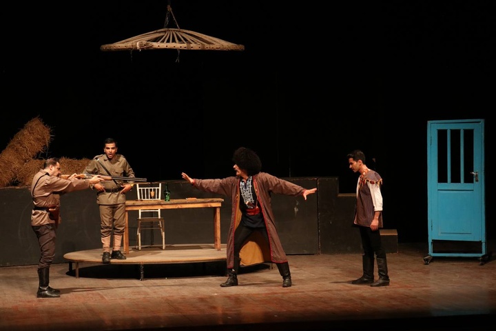 «صحرا مرد» روی صحنه می‌رود