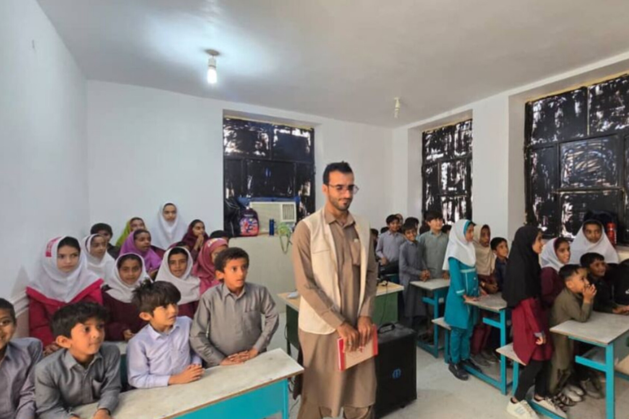 هزار نفر از خدمات کتابخانه‌ سیار روستایی جاسک منتفع می‌شوند