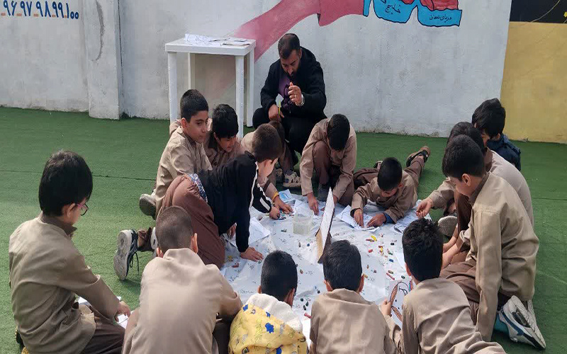 روایتی از بچههای روستاهای محرومی که کتاب غیردرسی نخوانده بودند/ کتابخانه سیاری که شوق خواندن آفرید