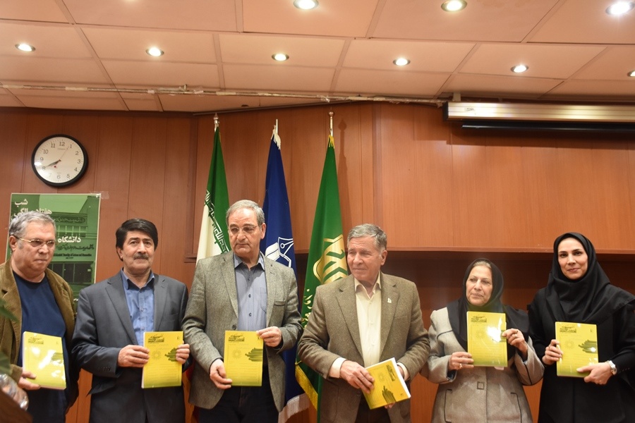 نگاه دانشکده ادبیات دانشگاه مشهد جهانی است/ مرور خاطرات اساتید گروه ادبیات