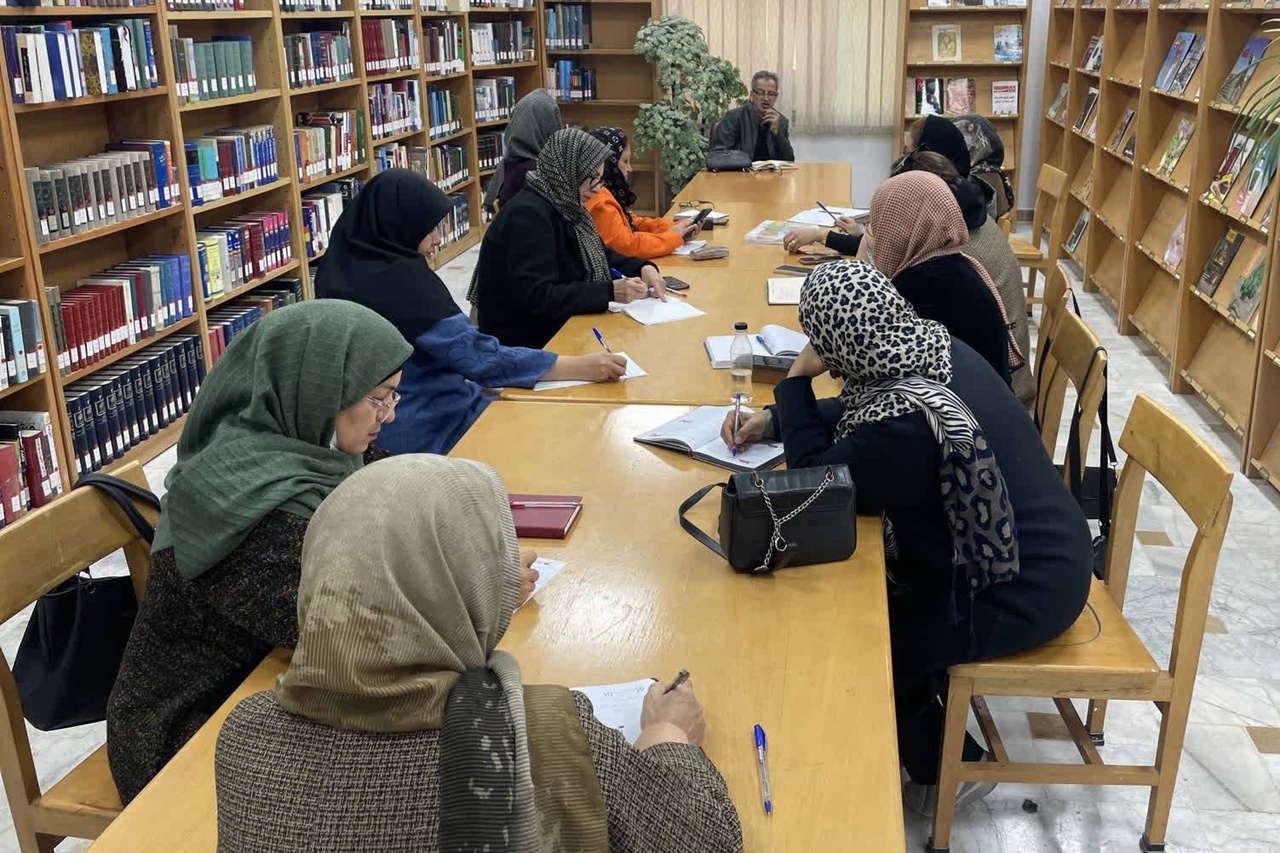 کارگاه «لذت ادبیات» با تمرکز بر پیوند عاطفی خواننده و شخصیت داستان برگزار شد