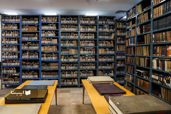 تالار کتاب‌های نفیس دانشکده ادبیات و علوم‌انسانی