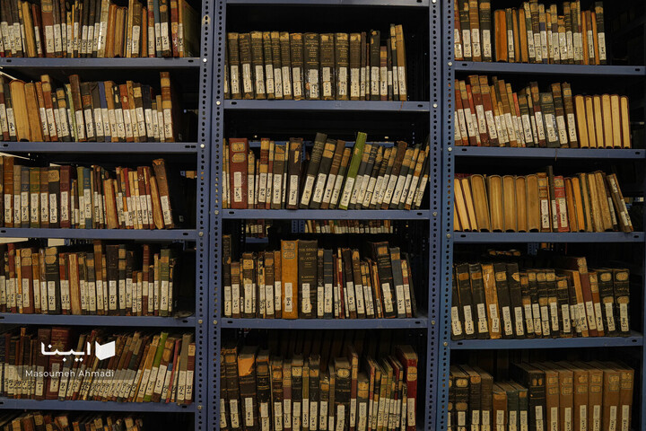 تالار کتاب‌های نفیس دانشکده ادبیات و علوم‌انسانی