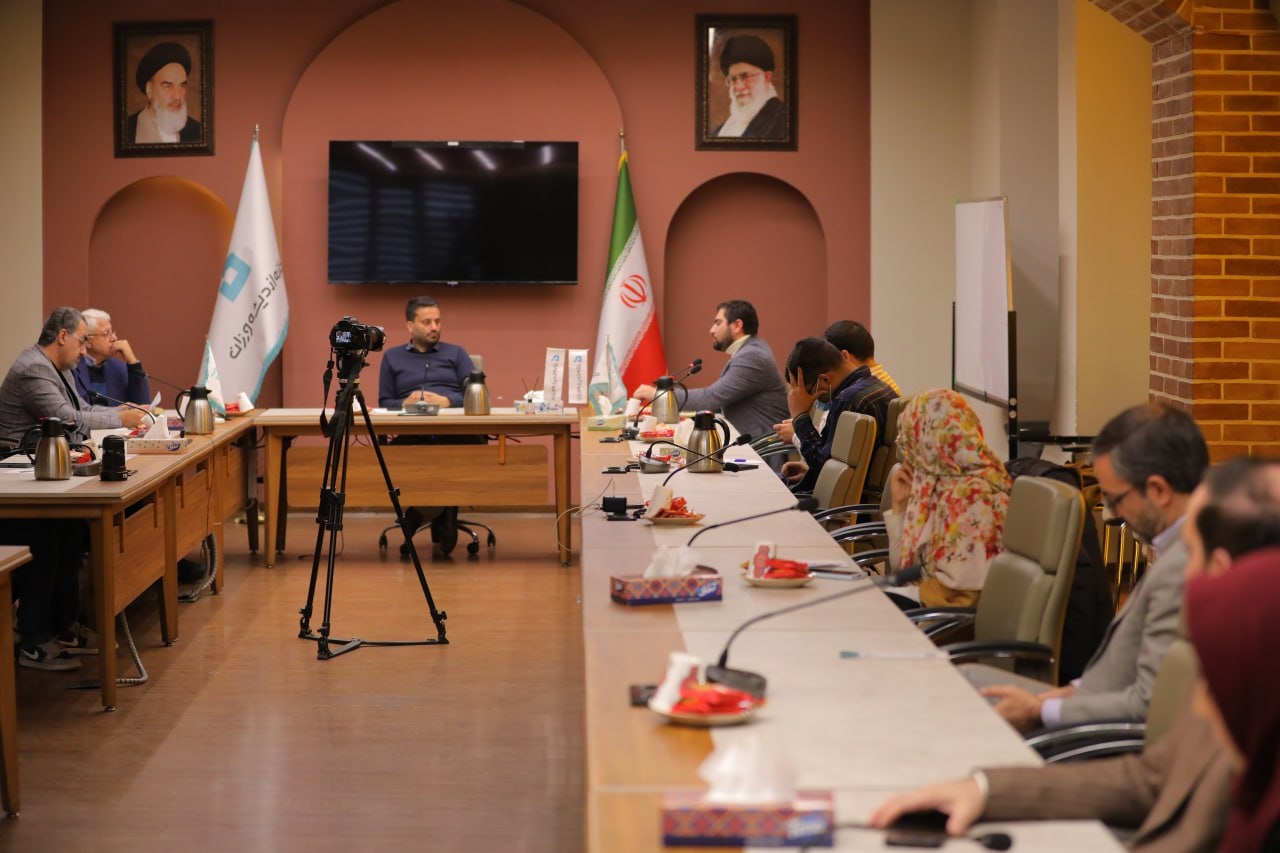 نهادهای مدنی را تقویت کنیم / سیاست عمومی نیازمند پیوستهای رسانهای دقیق است