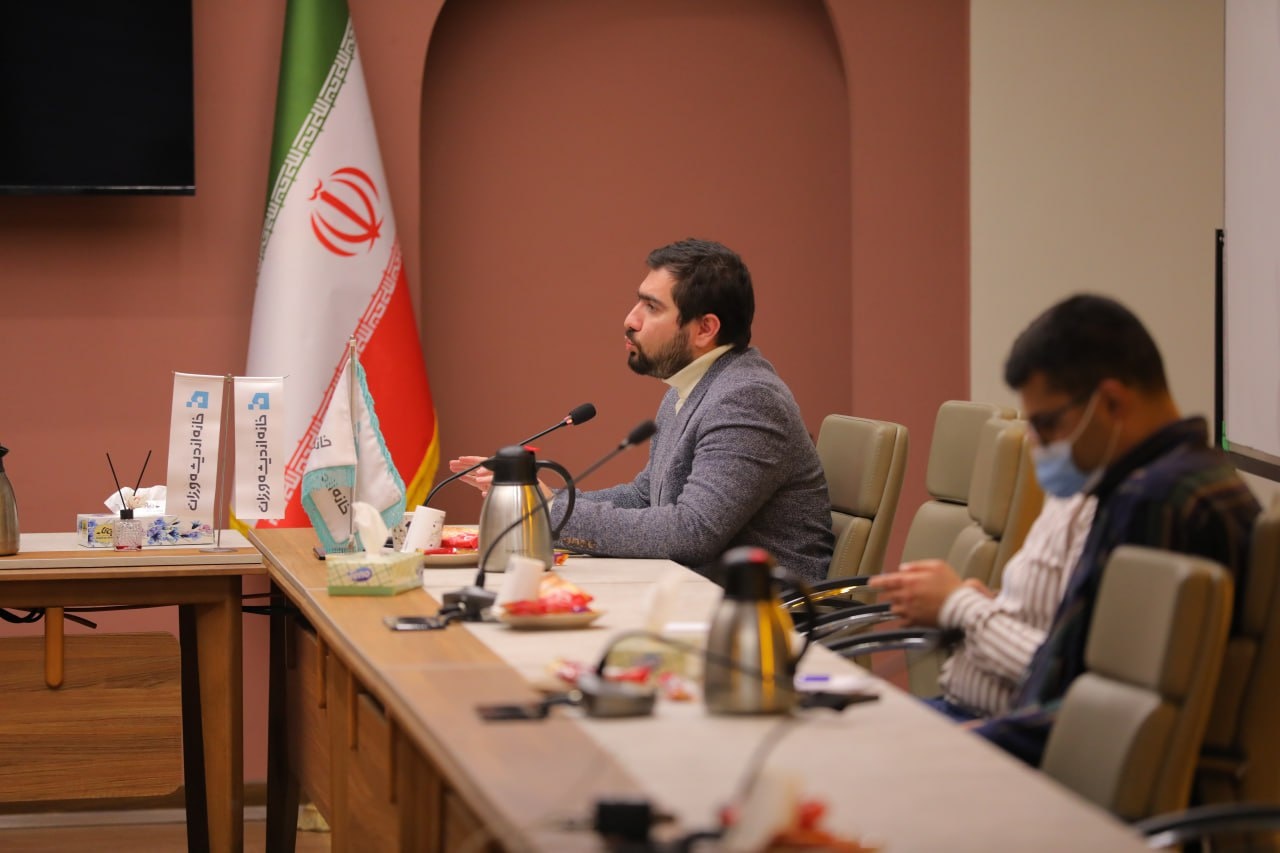 نهادهای مدنی را تقویت کنیم / سیاست عمومی نیازمند پیوستهای رسانهای دقیق است