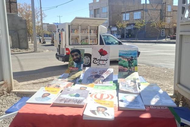 برگزاری محفل ادبی «ناهید» در بیدخت/ تور کتابخانه‌گردی در جغتای